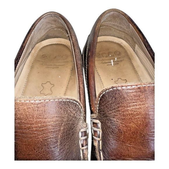 Ecco Size US 8/8.5 Classic 2.0 Loafer Shoes Brown Moc Toe Leather Slip-On - Picture 10 of 12